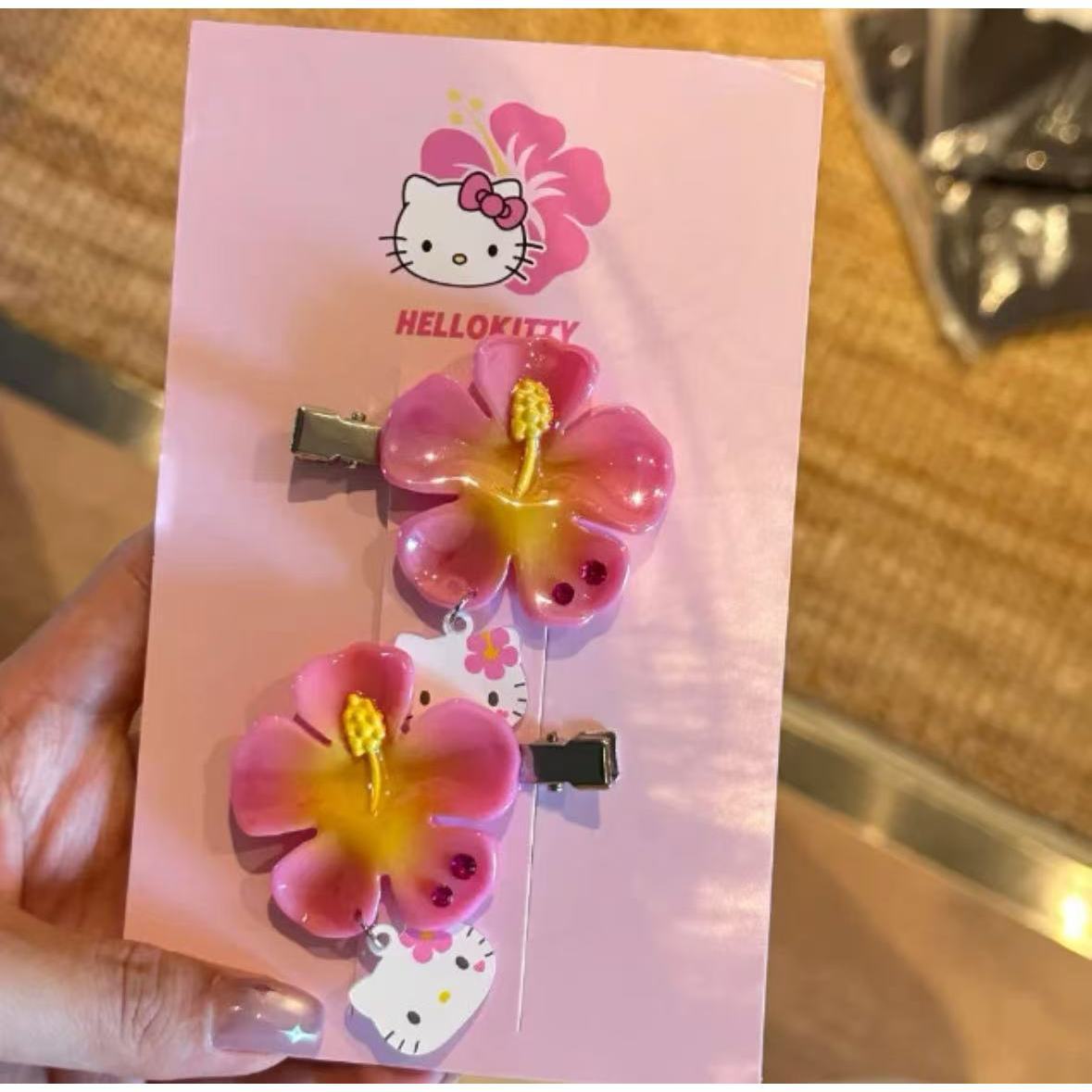 Kawaii Sanrio Hello Kitty Flow - Supply Florist review and price